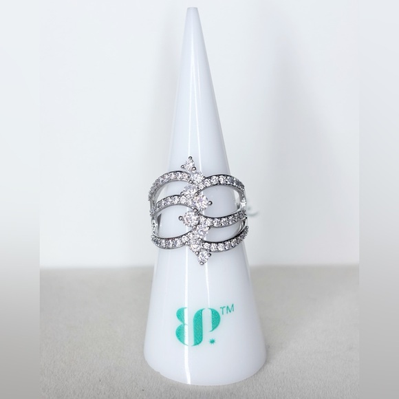 Bomb Party Jewelry - ❌SOLD❌